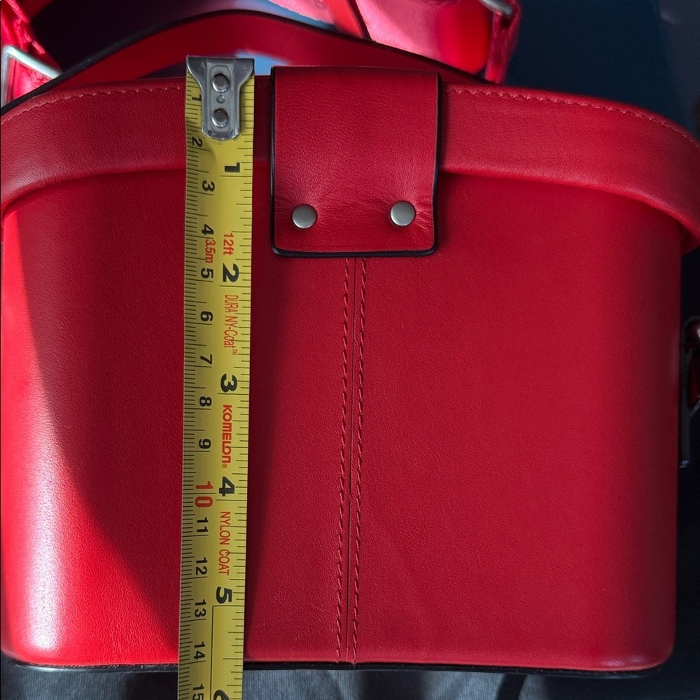 Rag & Bone Leather Crossbody Binocular Bag w/Top Handle in "Barrow" in Fiery Red - Picture 14 of 16